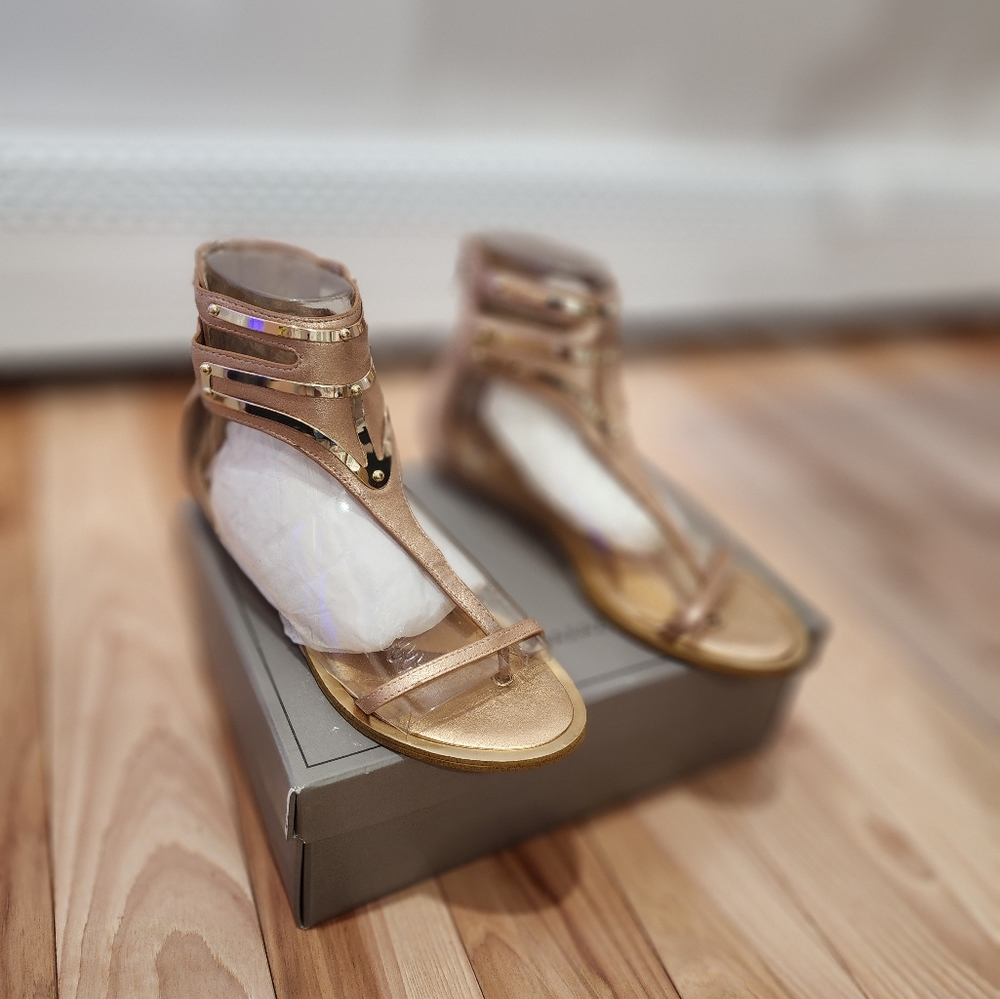BCBG MAXAZRIA